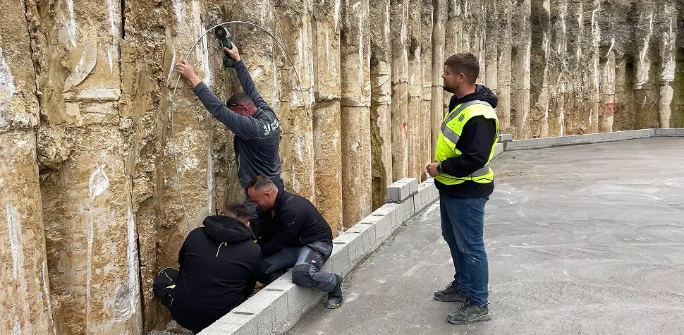 Earthing System Installation – Galvanized Steel Rods Placed at Glowing Star, Kalabria – Prishtina