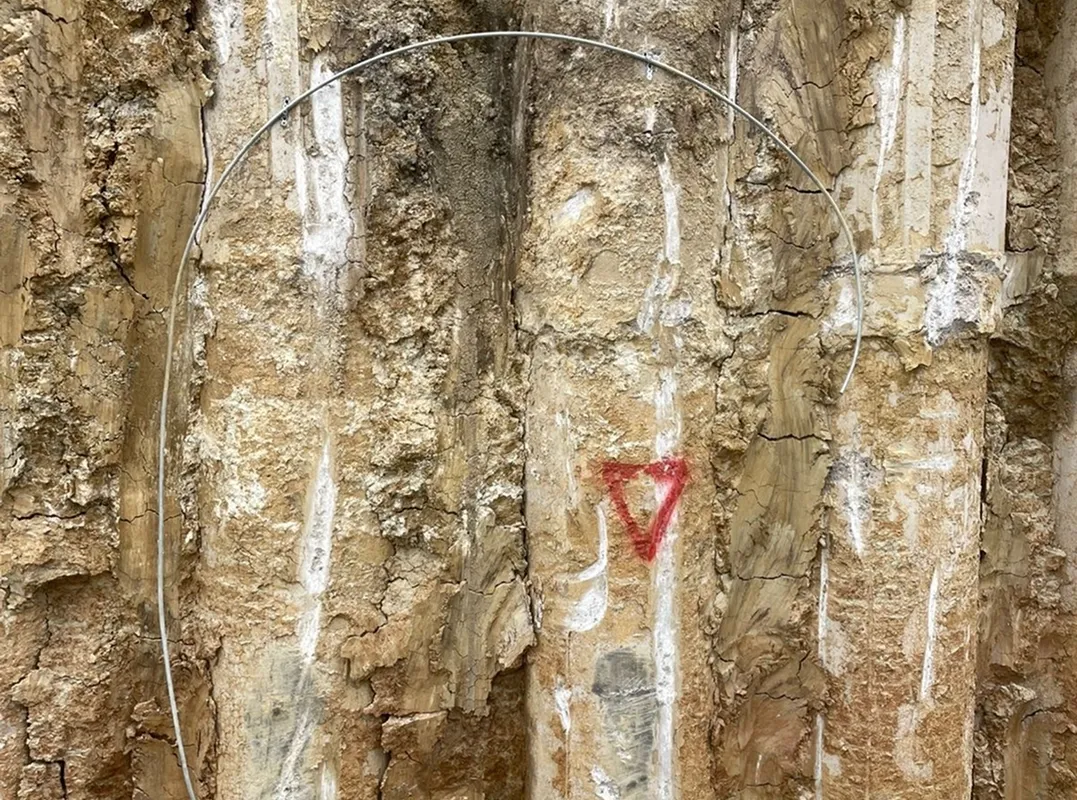 Earthing System Installation – Galvanized Steel Rods Placed at Glowing Star, Kalabria – Prishtina